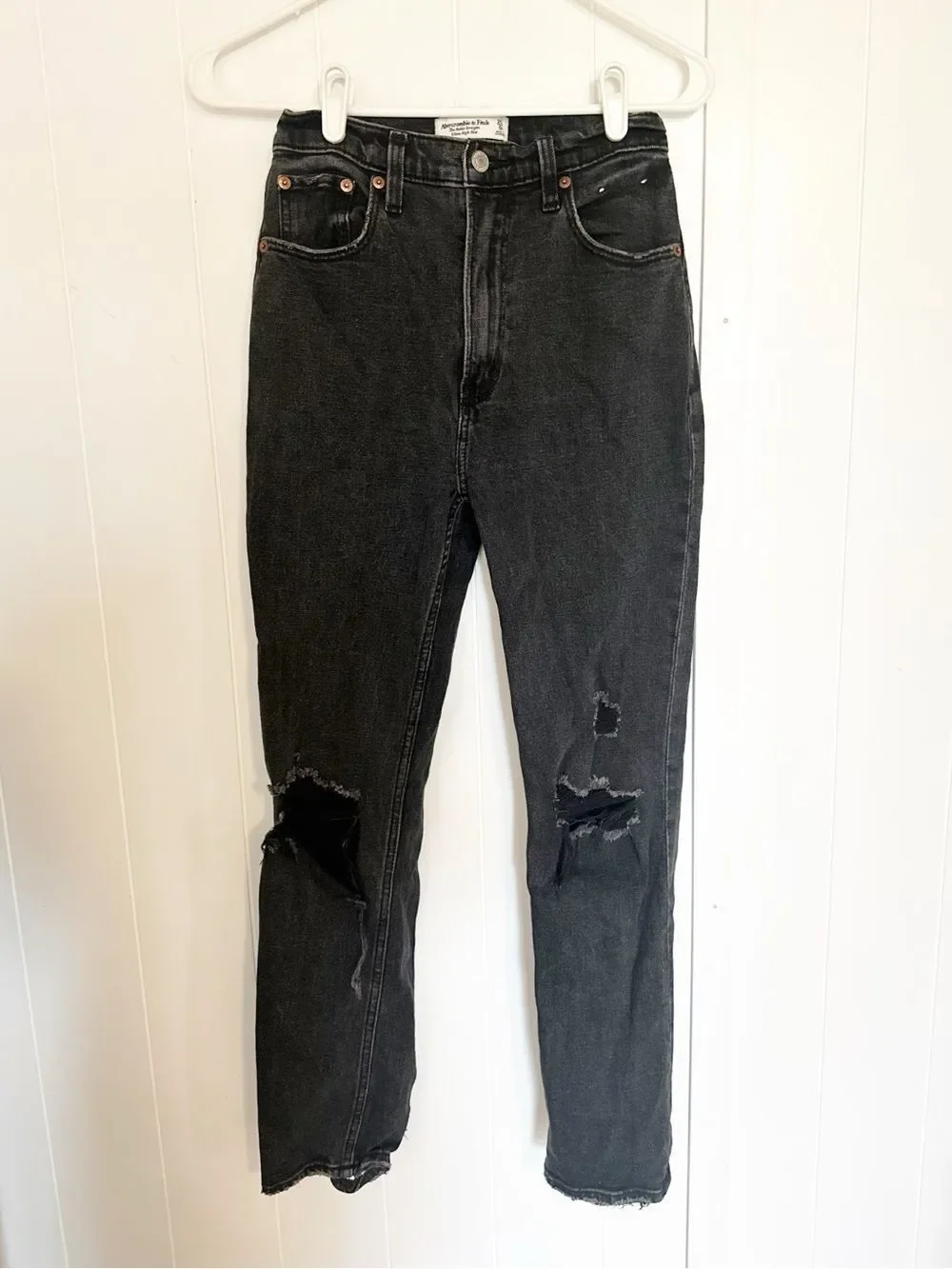Abercrombie and fitch ankle straight high rise jeans black size 25